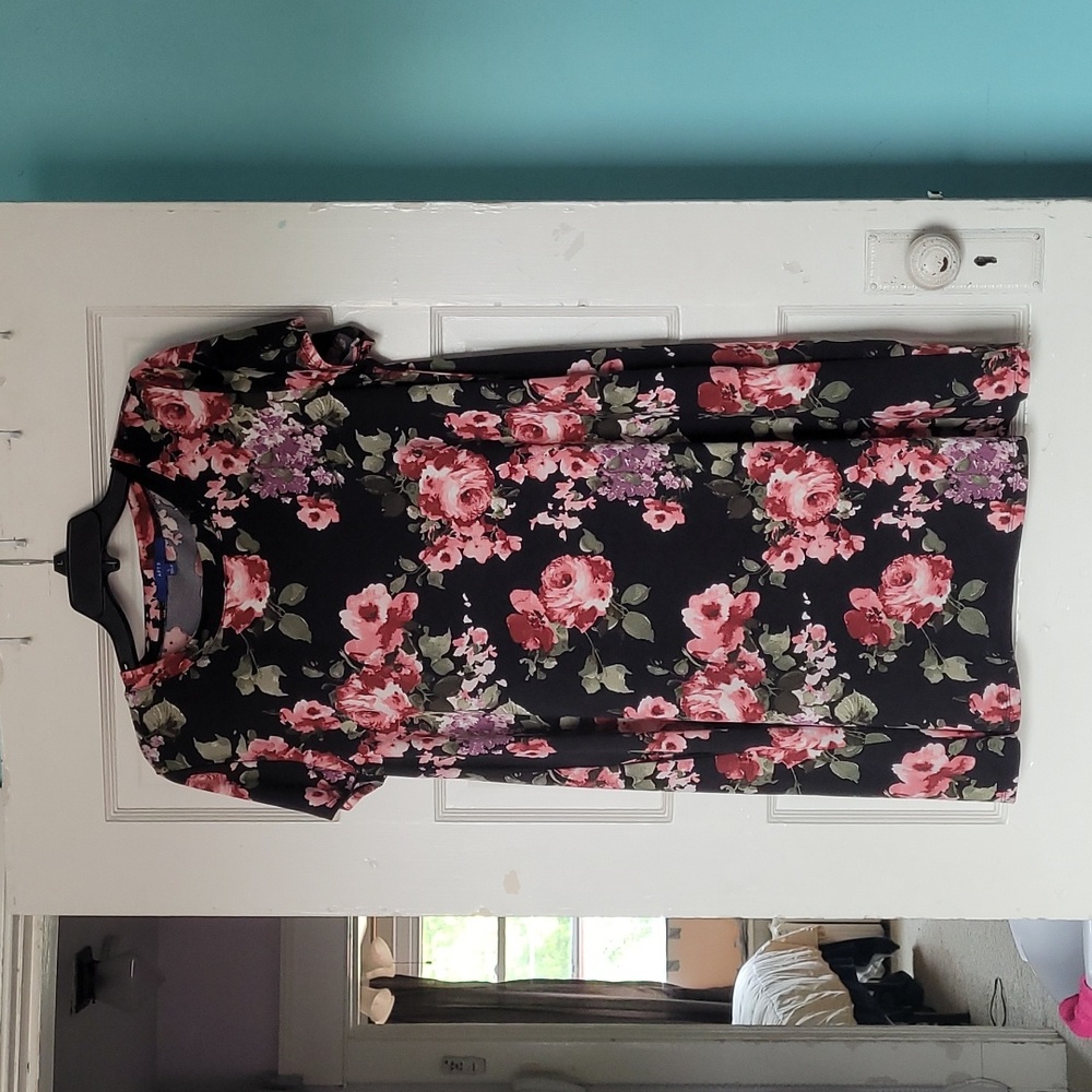 Large Apt.9 Floral Tshirt Dress